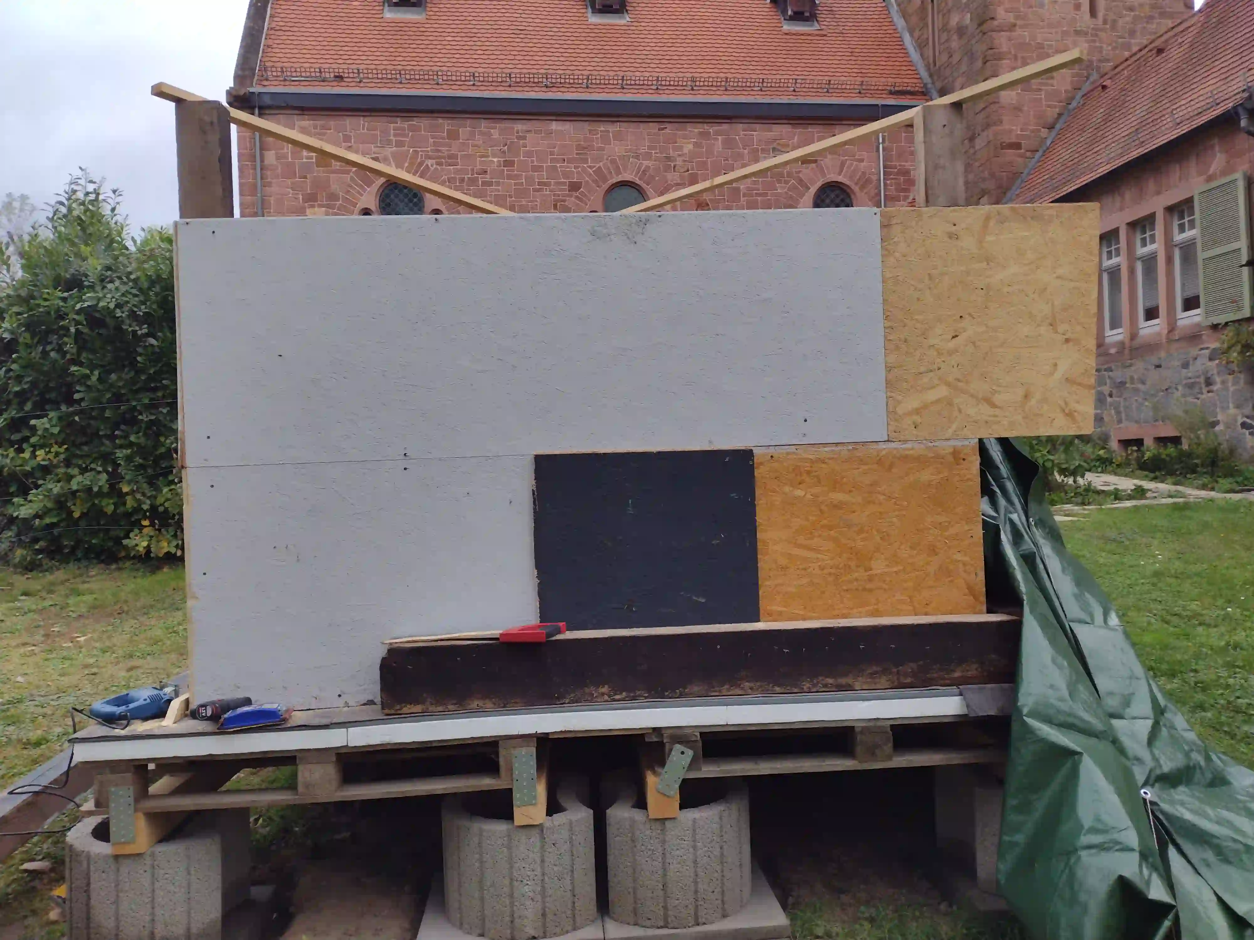 Bau HÃ¼tte Phase 2 Bild 02