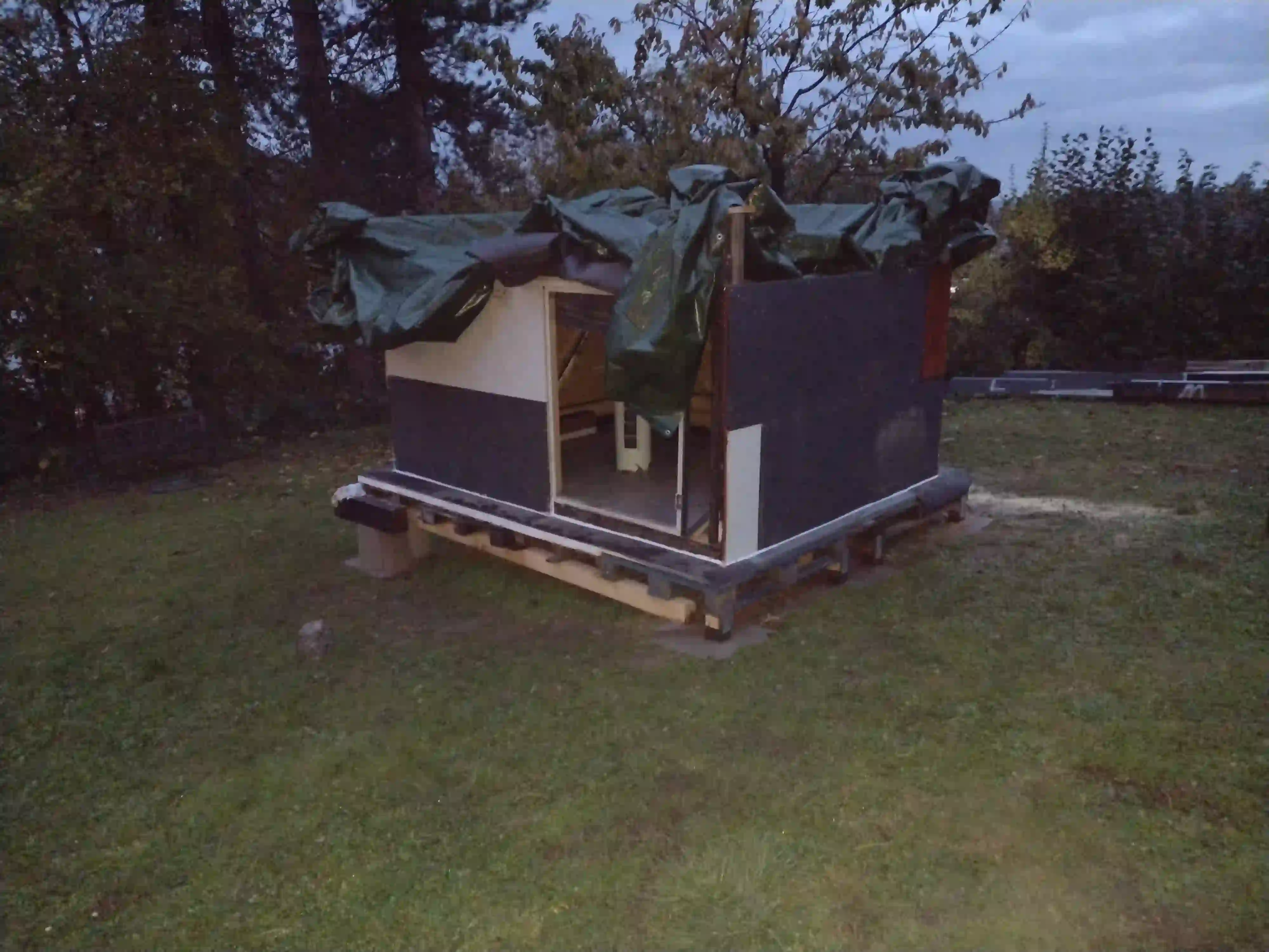 Bau HÃ¼tte Phase 2 Bild 03